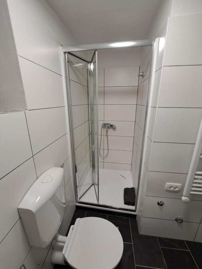 Freedom House Apartment ไพราน ภายนอก รูปภาพ